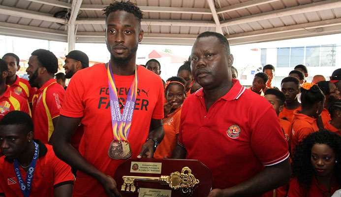 Photo by:RISHI RAGOONATH Photo by:RISHI RAGOONATH