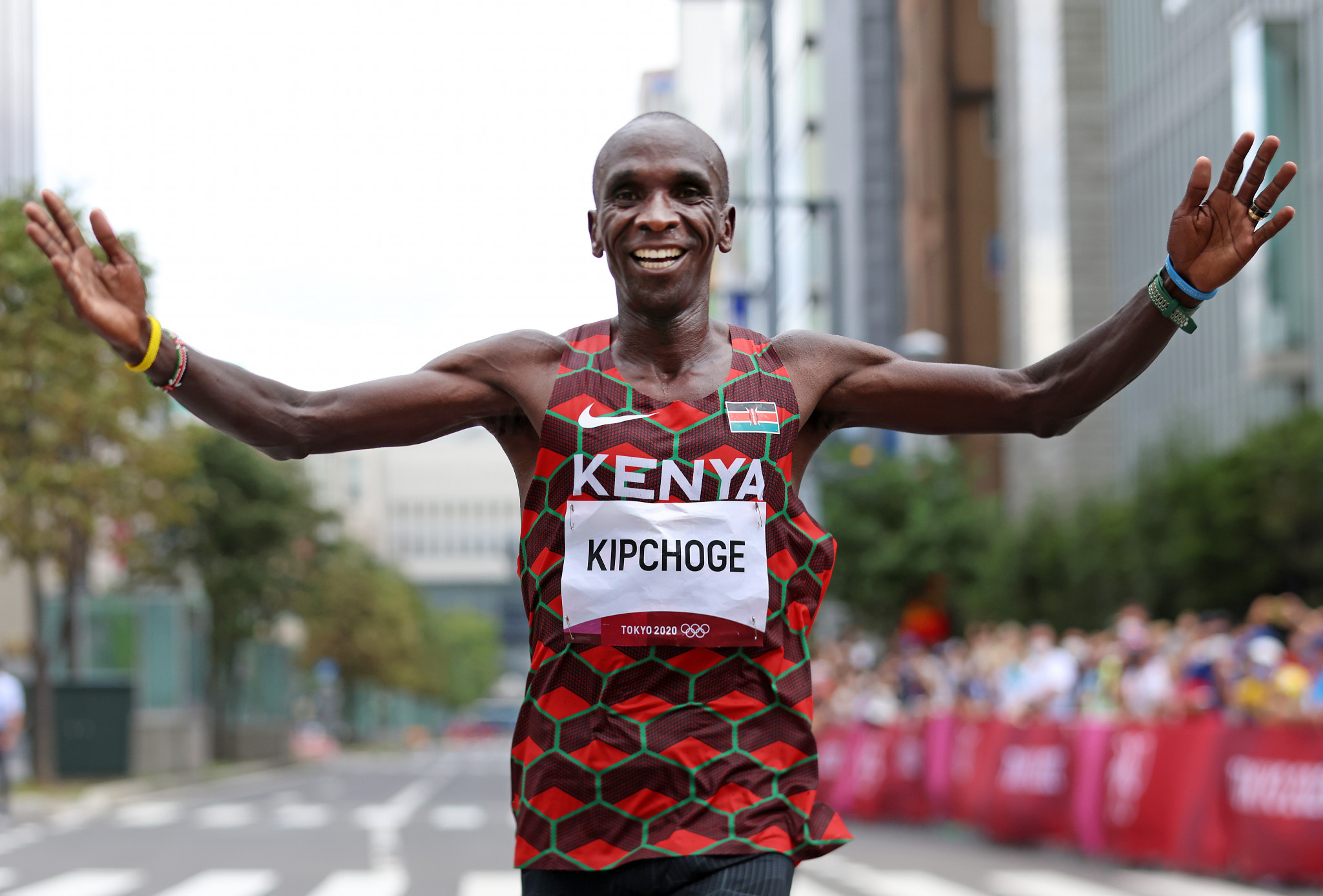 Eliud Kipchoge defended his men's marathon Olympic title, continuing Kenya's dominance of the long distance events ©Getty Images Eliud Kipchoge defended his men's marathon Olympic title, continuing Kenya's dominance of the long distance events ©Getty Images